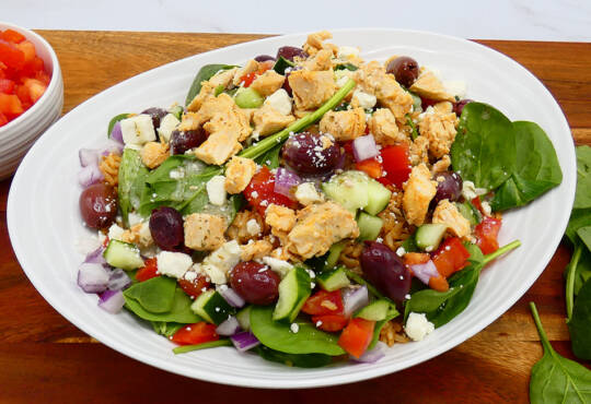 Chop5 Salads & Bowls is the best food in Columbus - Mediterranean Chicken Bowl